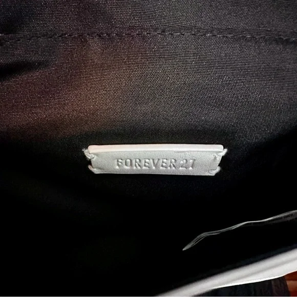 Blush Pink Crossbody Bag - Picture 4 of 6